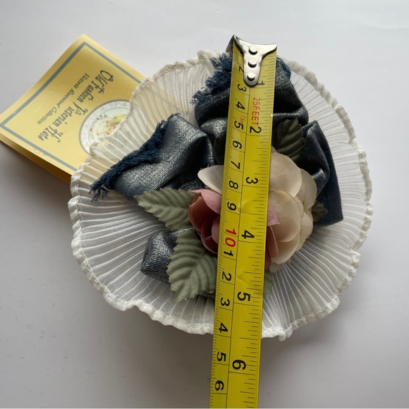 RARE Vintage Victoria Rosewood Collection Old Fashion Victorian Doll Hat - Picture 10 of 11